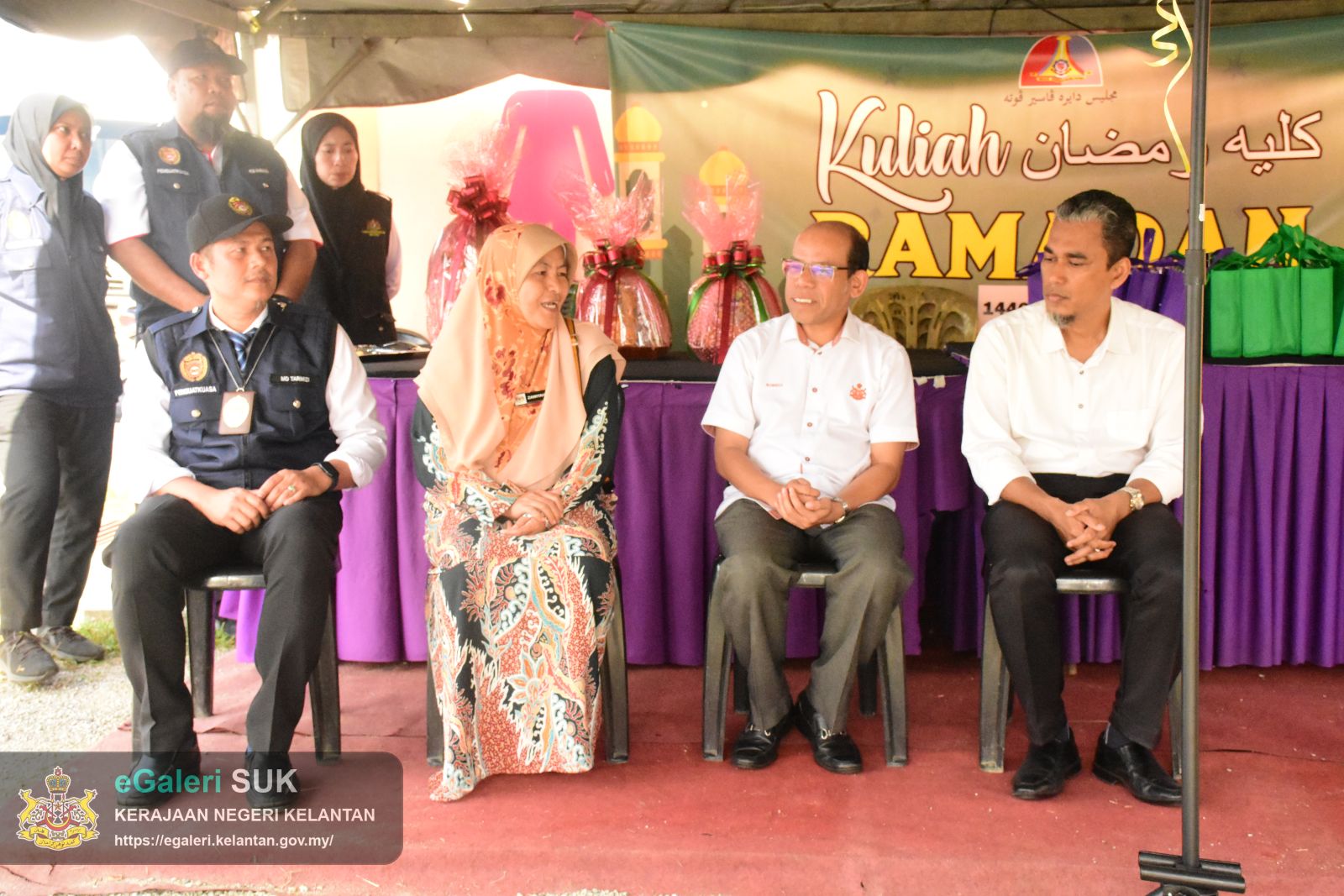 bazar-ramadan-pasir-puteh-astaka--perasmian-dan-lawatan-ke-tapak-bazar-ramadan-bagi-program-walkabout-ramadan-2025-1.JPG