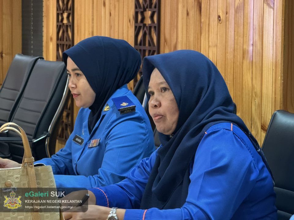 mesyuarat-penyelarasan-peruntukan-pengoperasian-pengurusan-bencana-banjir-monsun-timur-laut-(mtl)-2025/2026-10.jpg