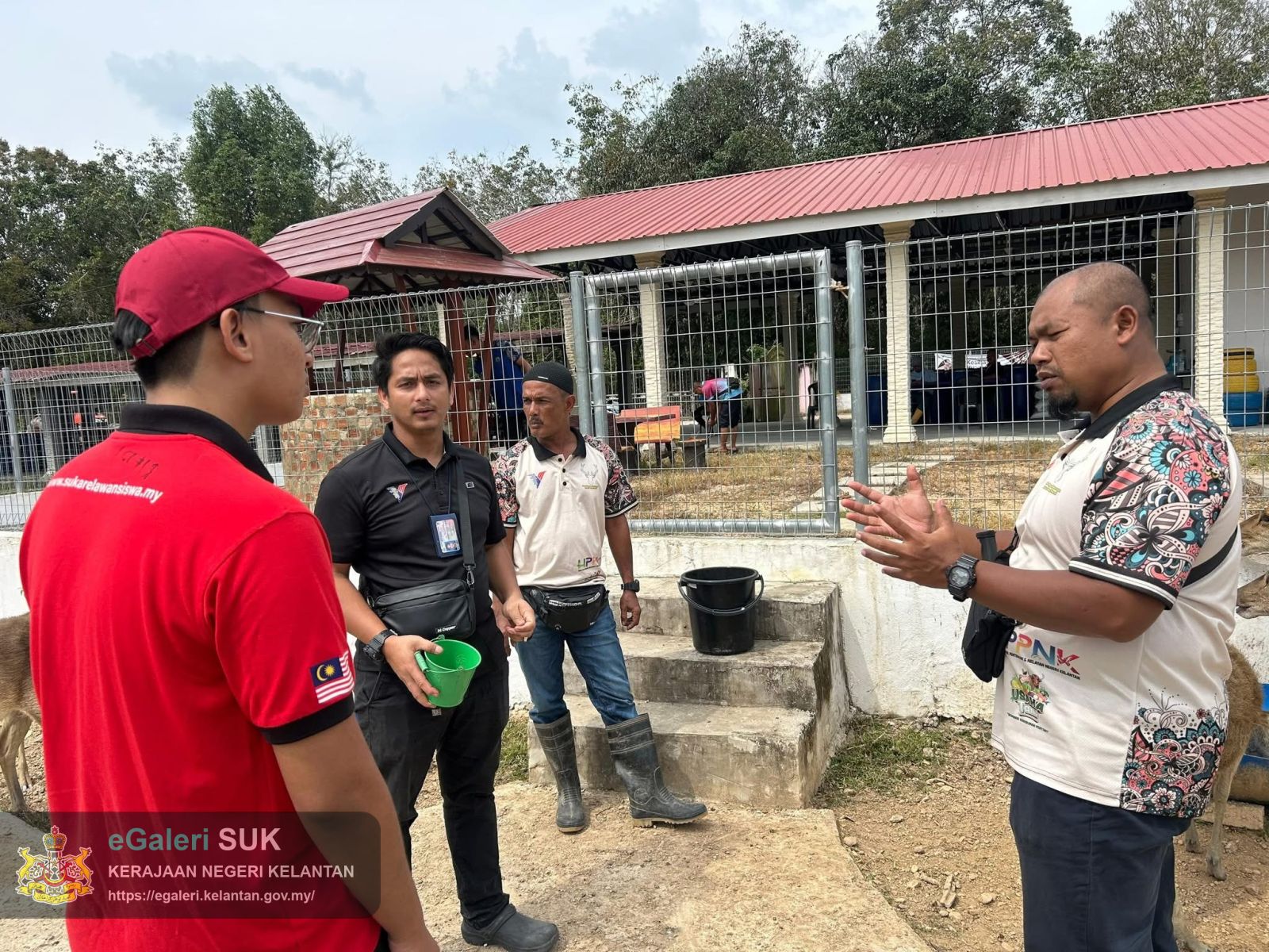 lawatan-pelajar-universiti-tenaga-nasional-(uniten)-ke-pusat-agropelancongan-rusa-rong-chenok-2.jpeg