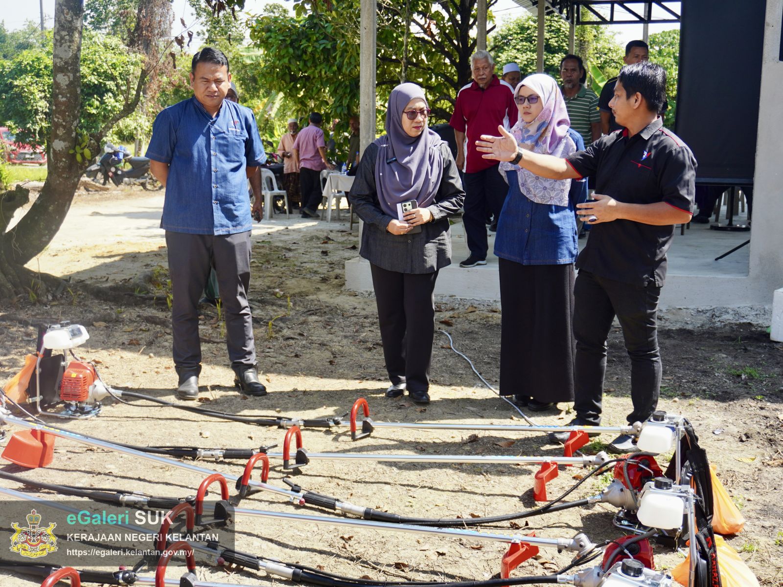 majlis-perasmian-dan-penyerahan-bantuan-pemprosesan-makanan-ruminan-berasaskan-sumber-hijau-16.jpeg