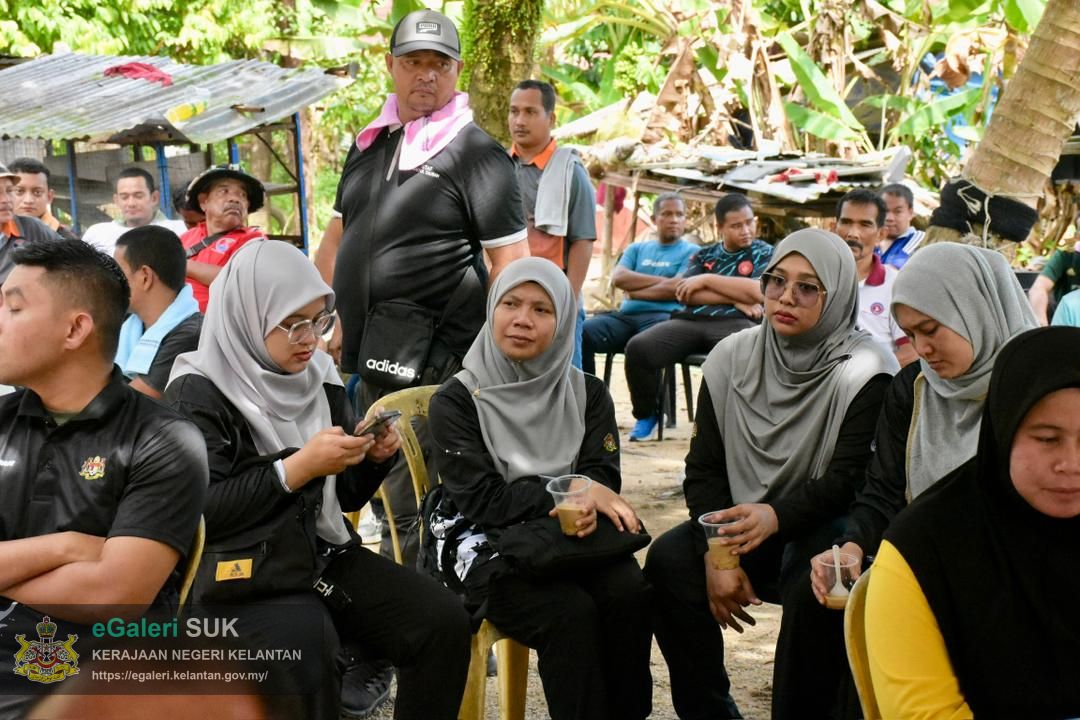 program-gotongroyong-sapu-habis--clear-port-26.jpg