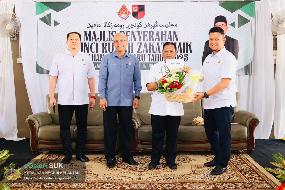 majlis-penyerahan-kunci-rumah-zakat-maik-jajahan-kota-bharu-tahun-2025-24.jpg