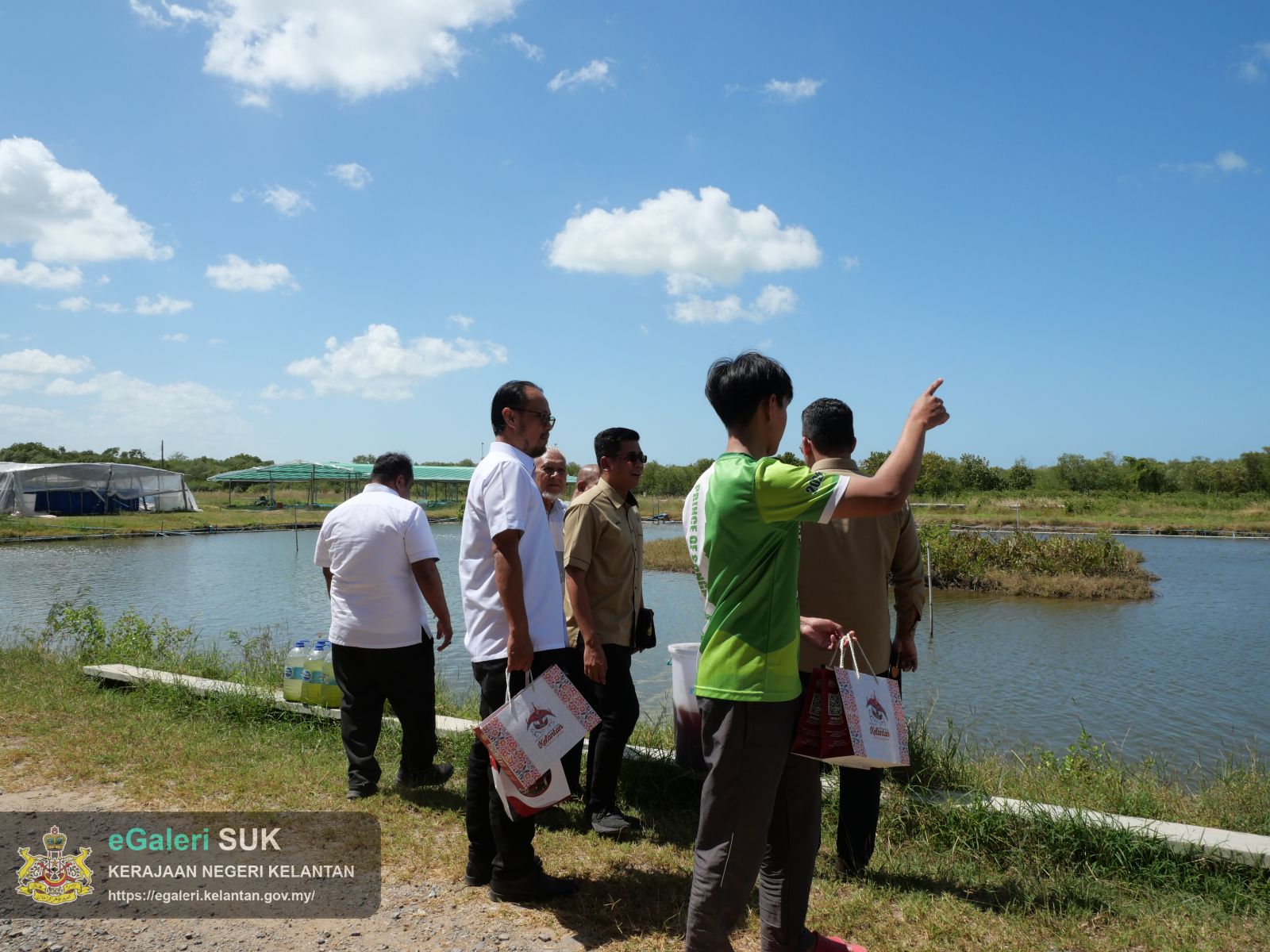 lawatan-penanda-aras-dan-teknikal-bagi-konservasi-ketam-nipah-projek-ecological-fiscal-transfer-for-biodiversity-eft-tahun-2026-18.JPG