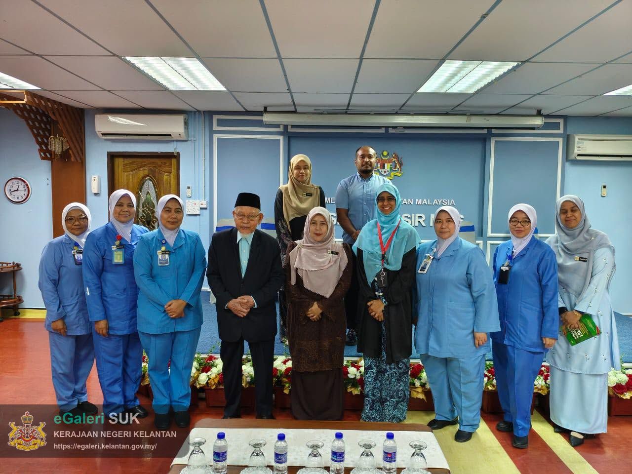 KUNJUNGAN HORMAT JABATAN MUFTI NEGERI KELANTAN KE HOSPITAL PASIR MAS PERKUKUH KEFAHAMAN FIQH PERUBATAN DAN RAWATAN ISLAM