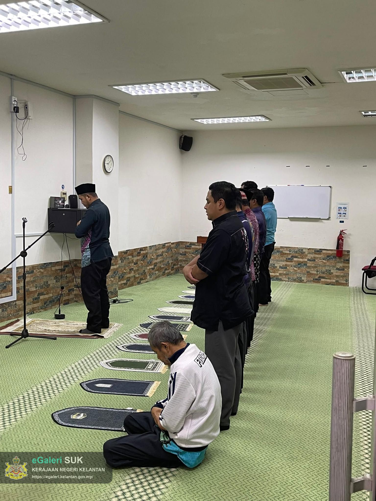 SOLAT SUNAT DHUHA DAN KULIAH DHUHA SERTA KULIAH UMI JKSNK