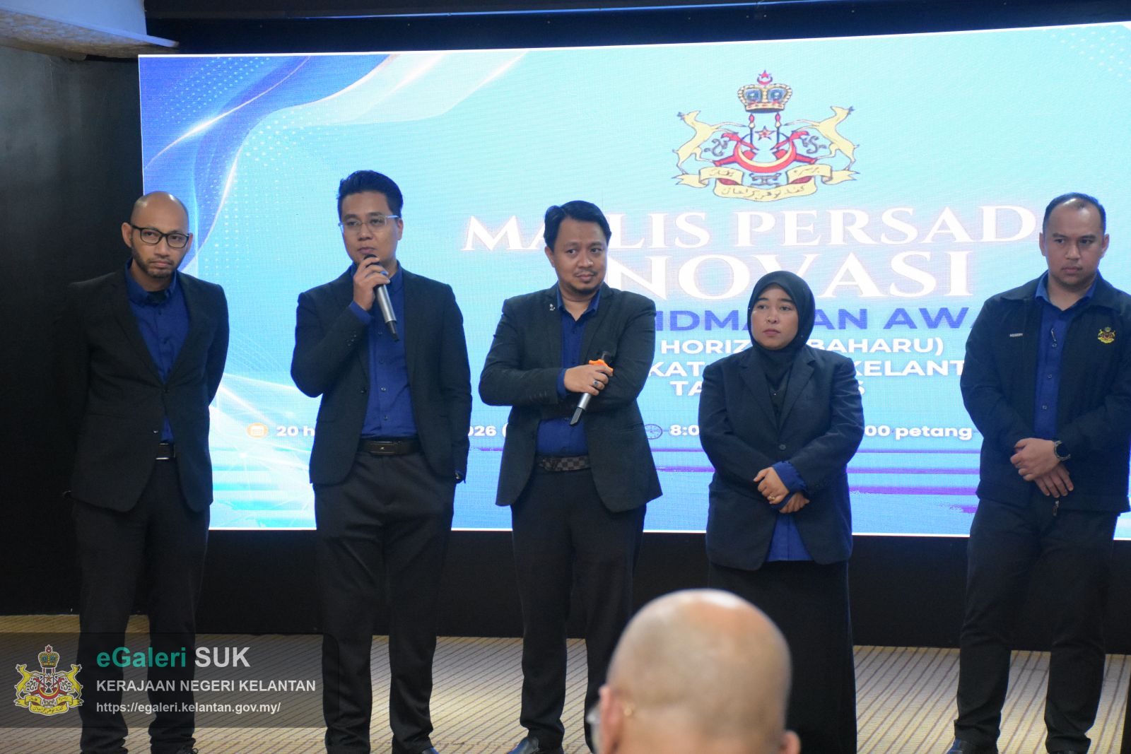 PERSEMBAHAN KIK OLEH KUMPULAN ELVORA