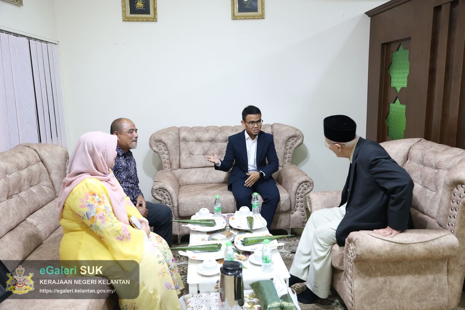 KUNJUNGAN HORMAT MAYBANK