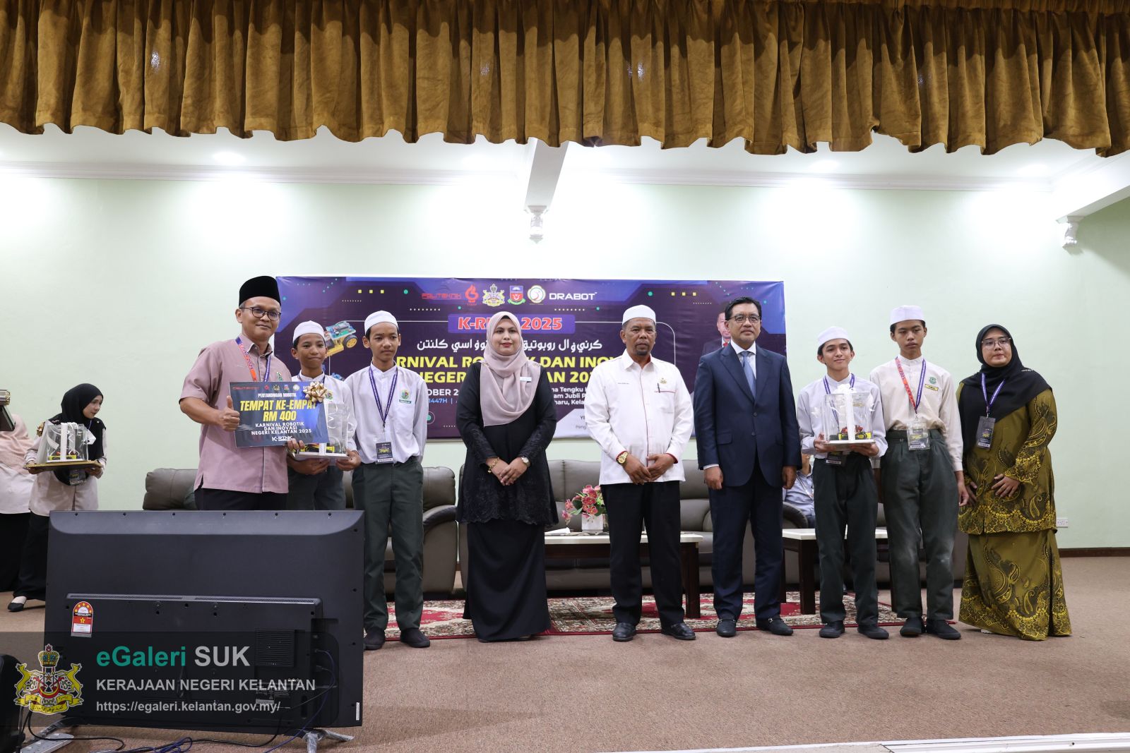 majlis-perasmian-karnival-robotik-dan-inovasi-kelantan-tahun-2025-(krink-2025)-20.JPG