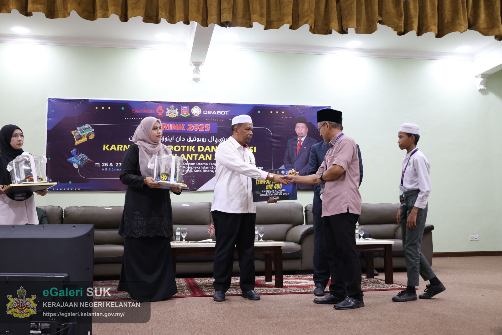 majlis-perasmian-karnival-robotik-dan-inovasi-kelantan-tahun-2025-(krink-2025)-19.JPG