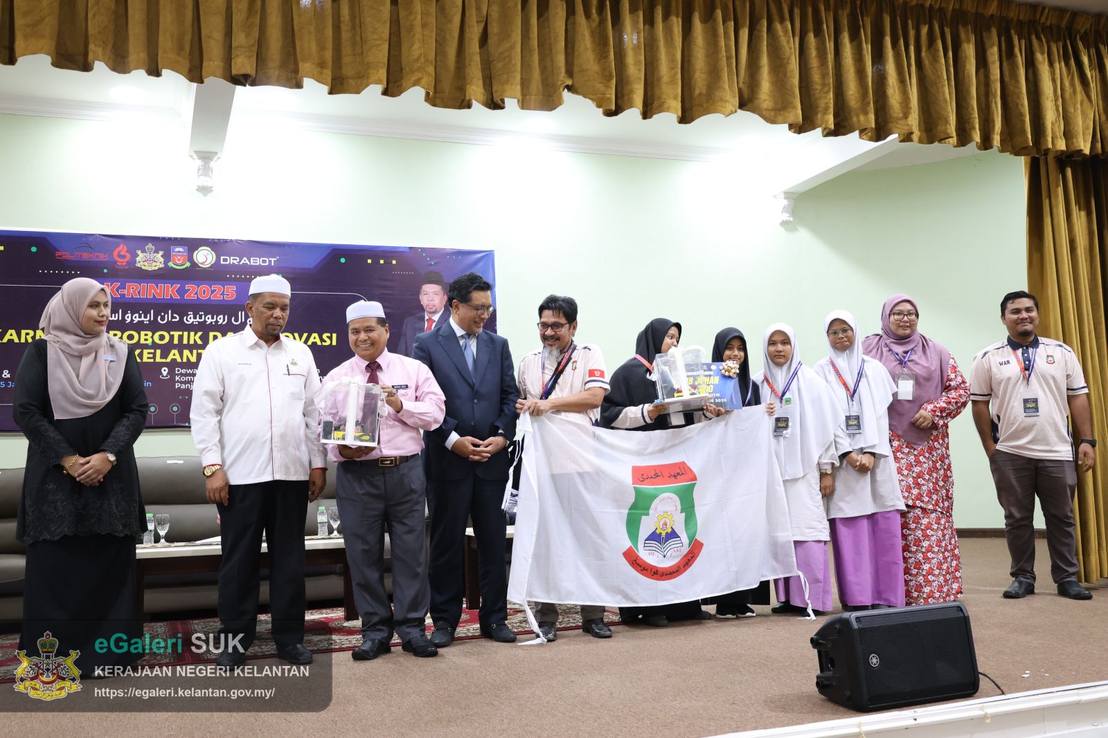 majlis-perasmian-karnival-robotik-dan-inovasi-kelantan-tahun-2025-(krink-2025)-22.JPG