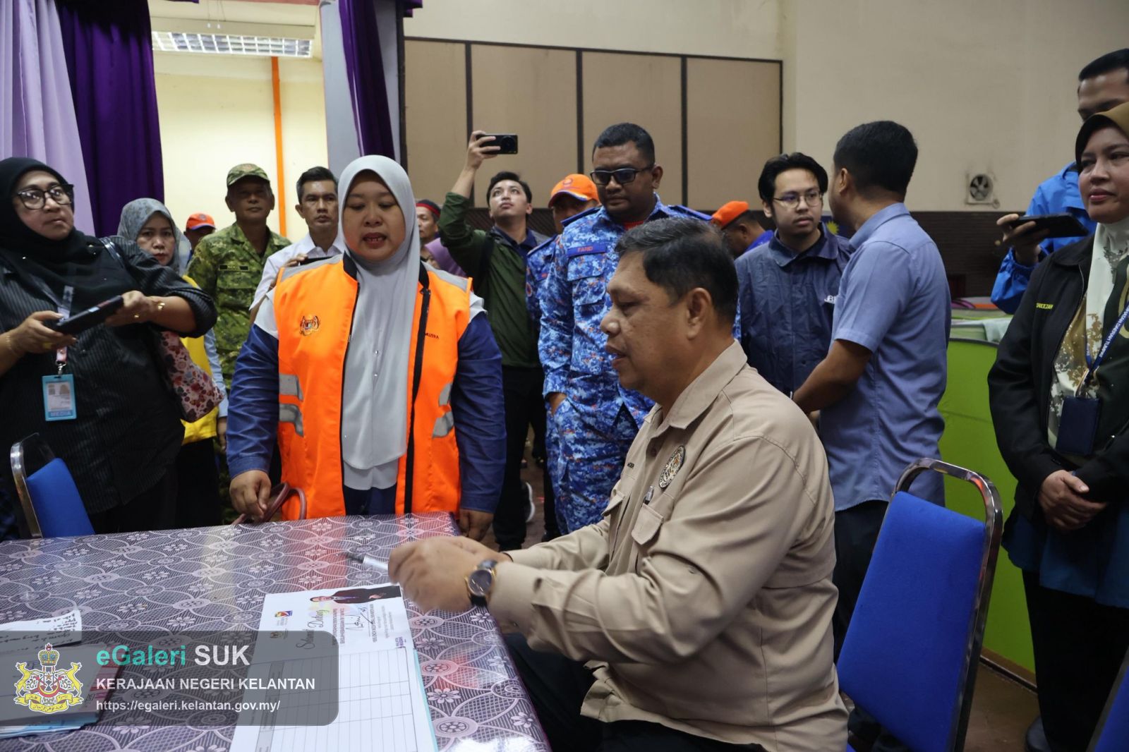 lawatan-ke-pps-smk-geting-&-sk-tumpat-2-22.jpg