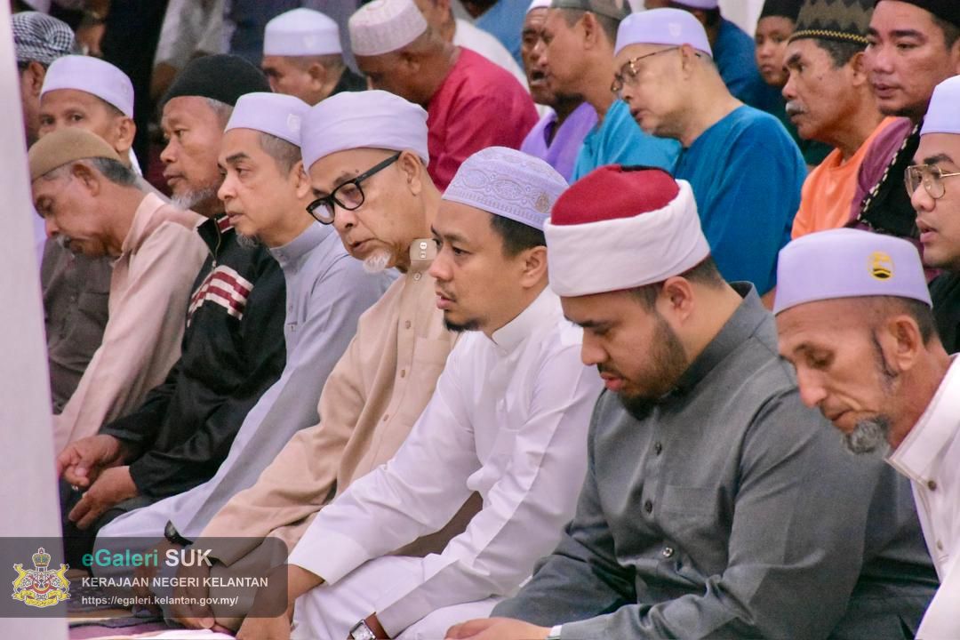 majlis-solat-hajat-dan-doa-selamat-sempena-perayaan-ulang-tahun-ke56-kdymm-sultan-muhammad-v-tahun-2025-26.jpg