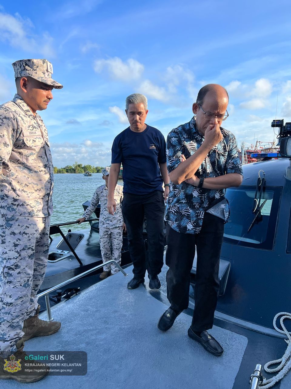 lawatan-tuan-do-ke-jeti-apmm-dan-jeti-pasir-puteh-bagi-persediaan-perasmian-jeti-tok-bali-pasir-puteh-yang-akan-dirasmikan-oleh-yab-dato-panglima-perang-menteri-besar-kelantan-1.jpeg