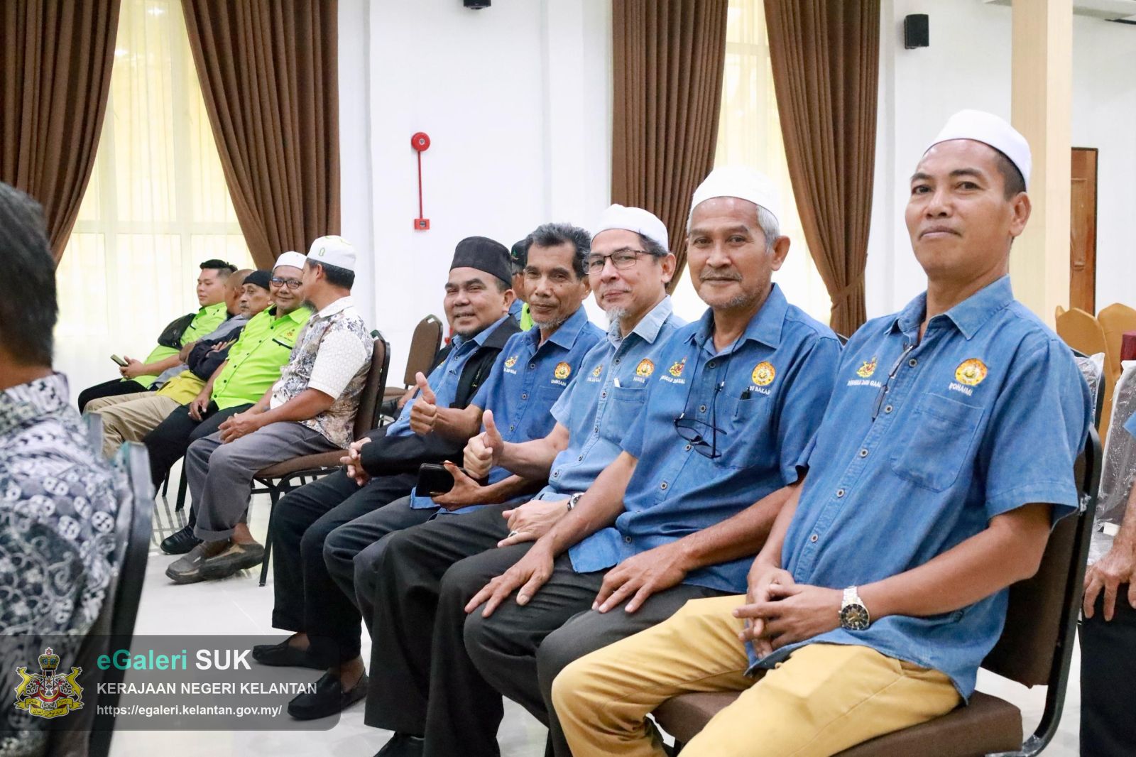 majlis-watikah-pelantikan-penghulu-jajahan-pasir-puteh-2025-yang-disampaikan-oleh-yabrs-en-mohd-roshdi-bin-ismail-tuan-ketua-jajahan-pasir-puteh-15.jpeg