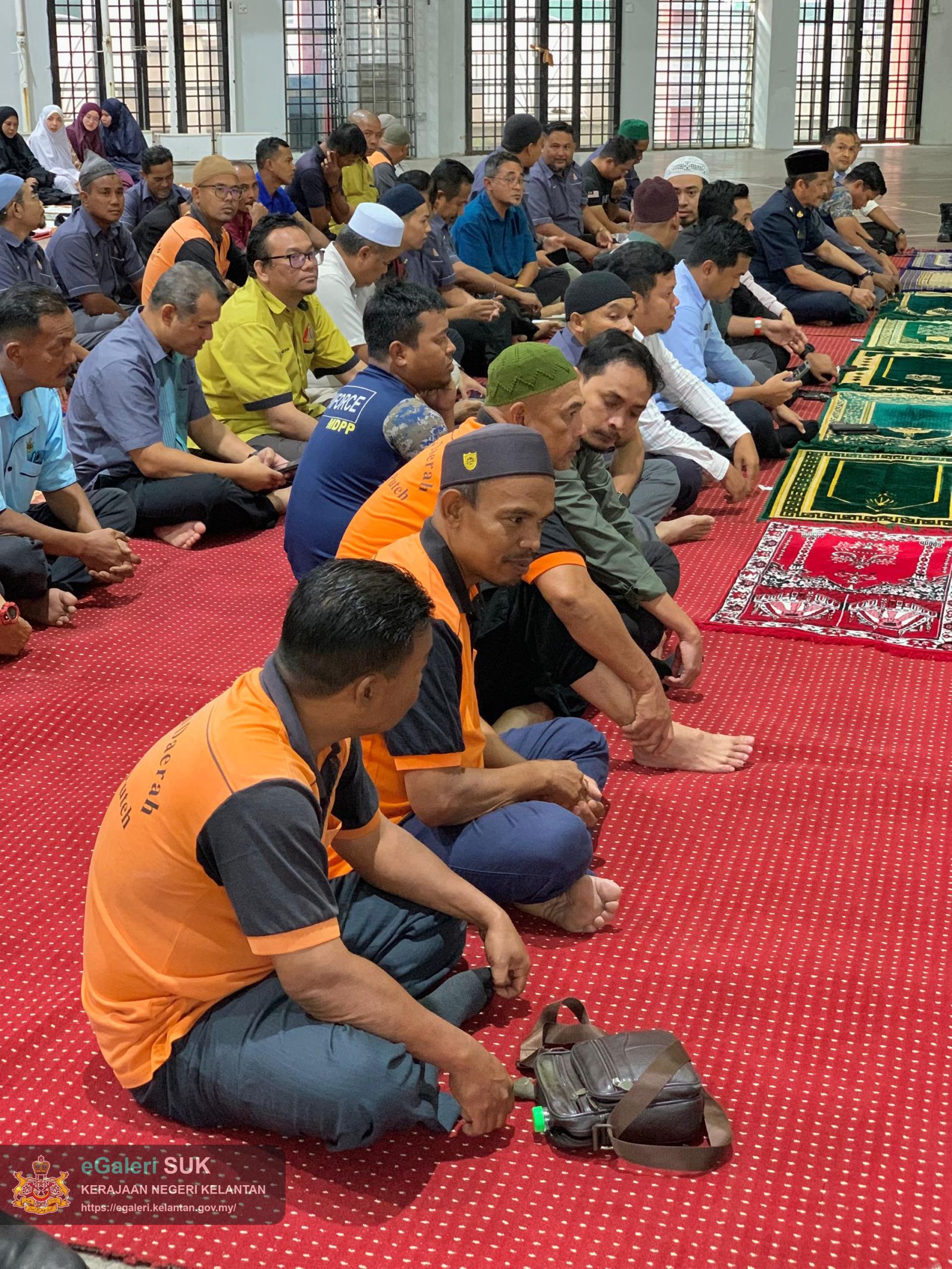 solat-sunat-dhuha-&-program-kuliah-umi-kakitangan-mdpp-1.jpg