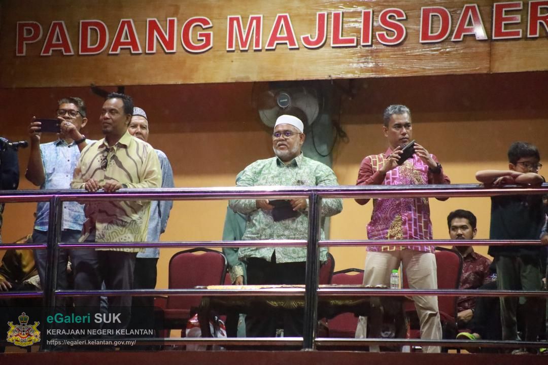 perarakan-kereta-berhias-jajahan-pasir-puteh-45.jpg