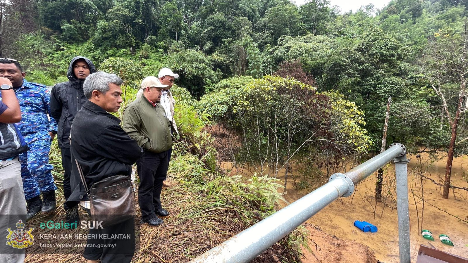 lawatan-tapak-dan-mesyuarat-penyelarasan-dan-lawatan-tapak-bagi-ancaman-keselamatan-kolam-takungan-air-di-pos-brooke,-lojing,-kelantan-2.jpeg