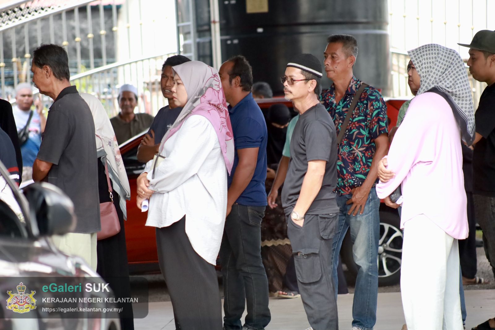 program-agihan-bantuan-wang-ihsan-bwi-kepada-kir-yang-berpindah-ke-pps-disebabkan-bencana-banjir-timur-lautmtl-bagi-jajahan-pasir-putehmachang-dan-bachok-7.JPG