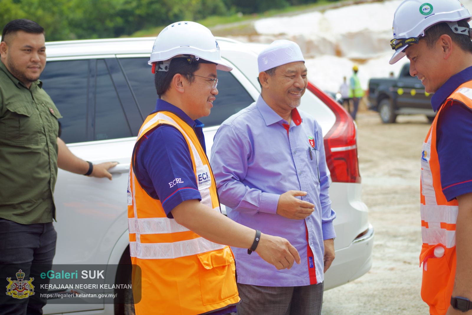 lawatan-kerja-yab-menteri-besar-kelantan-ke-jajahan-pasir-puteh-2025-11.jpg