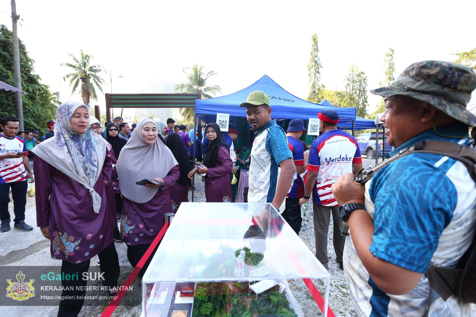 program-pendakian-bukit-chupak---taman-rekreasi-hutan-dalam-bandar,-jajahan-gua-musang-18.jpg