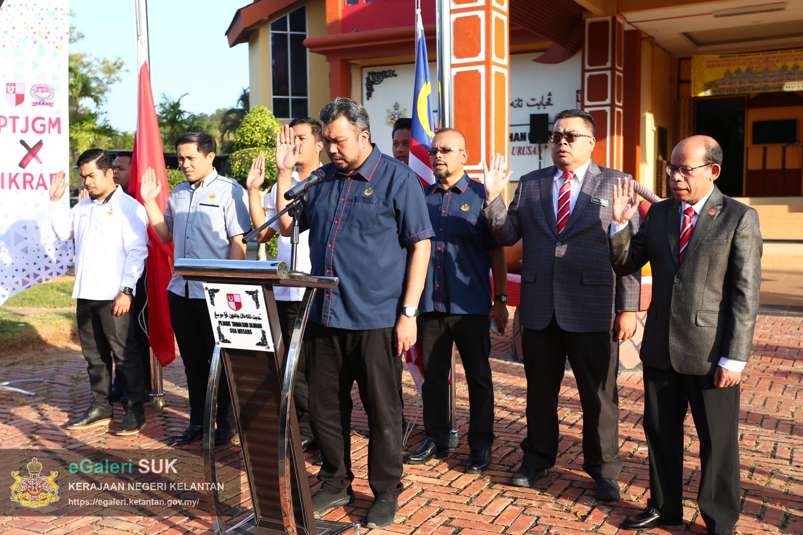 majlis-perhimpunan-bulanan-tahun-𝟐𝟎𝟐𝟔-pejabat-tanah-dan-jajahan-gua-musang-25.jpeg