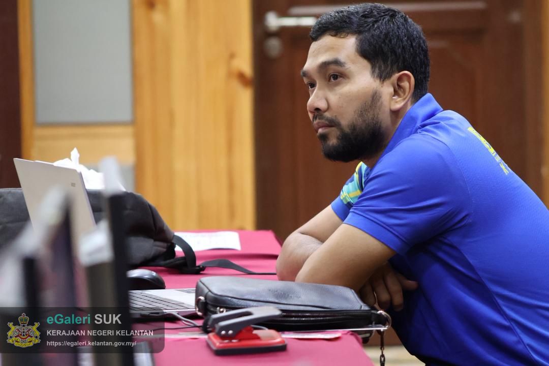 mesyuarat-operasi-banjir-dipengerusikan-ketua-pengarah-nadma-bilik-mesyuarat-pkob-suk-kelantan-13.jpg