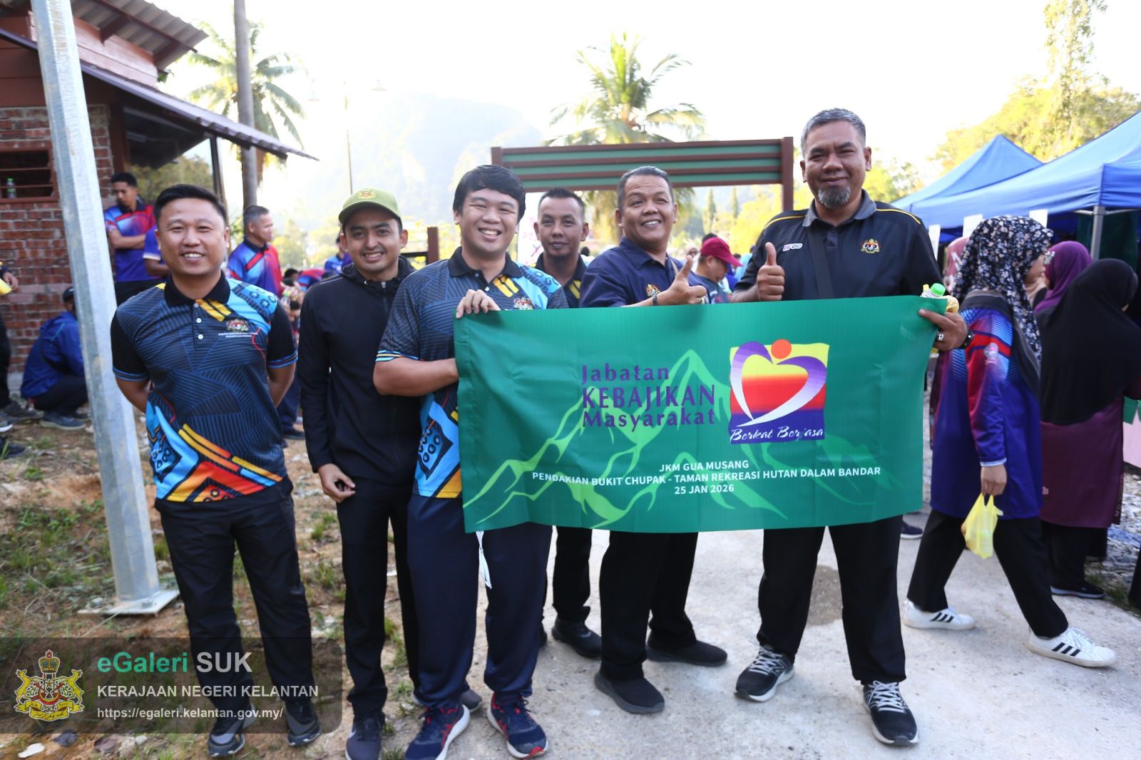 program-pendakian-bukit-chupak---taman-rekreasi-hutan-dalam-bandar,-jajahan-gua-musang-8.jpg