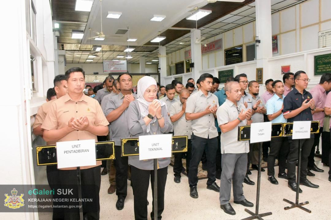 perhimpunan-bulanan--oktober-2025-10.jpg