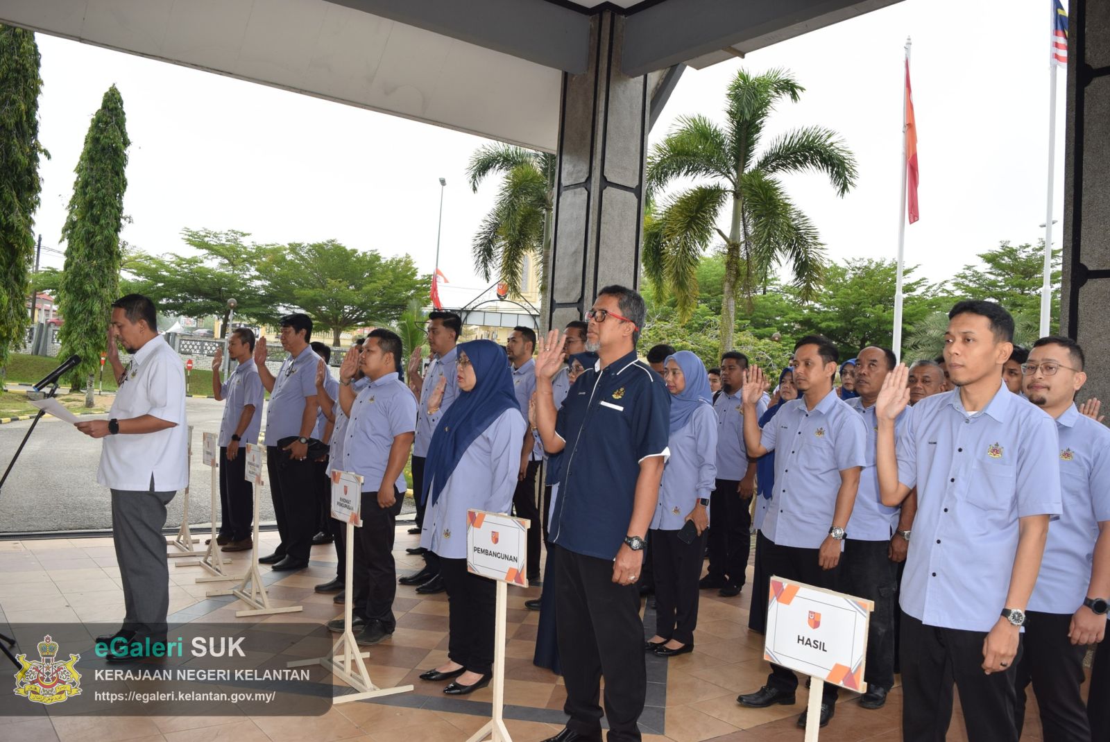perhimpunan-bulanan-oktober-warga-kerja-pejabat-tanah-dan-jajahan-jeli-7.jpg