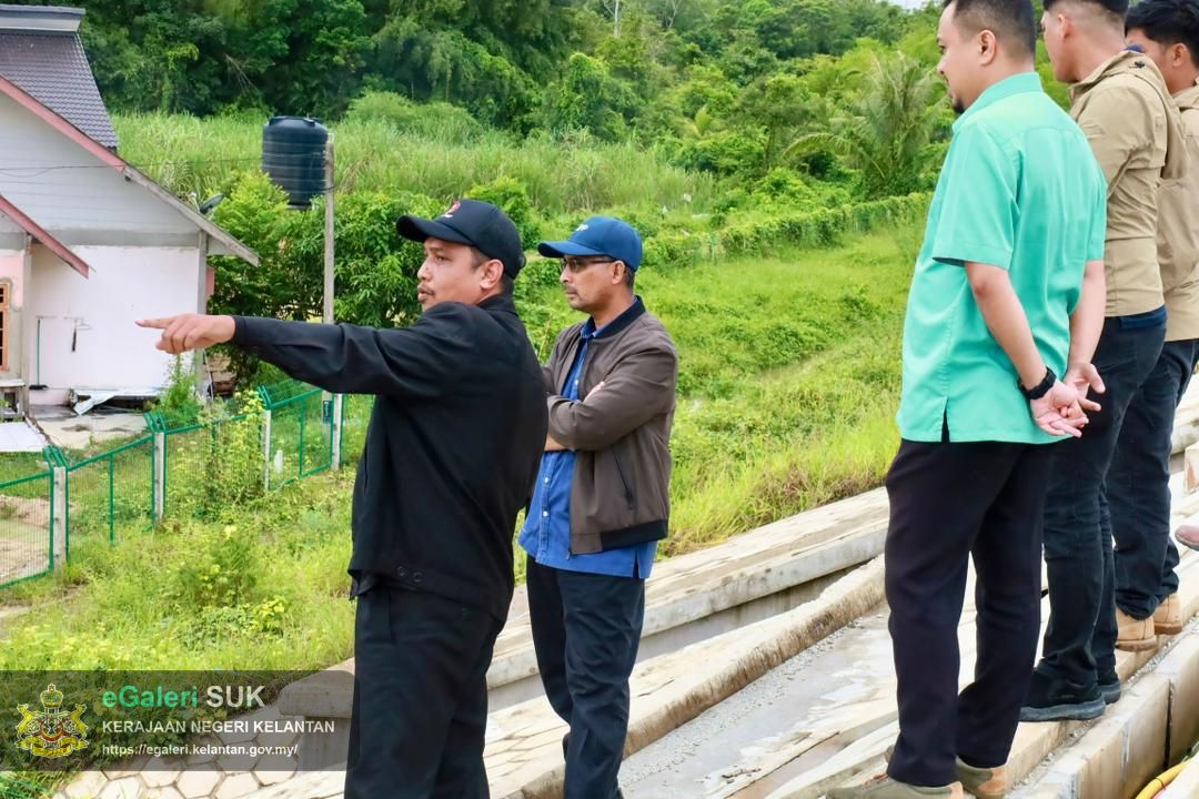 tinjauan-kawasan-banjir-berkaitan-projek-ecrl-di-bukit-abal-12.jpg