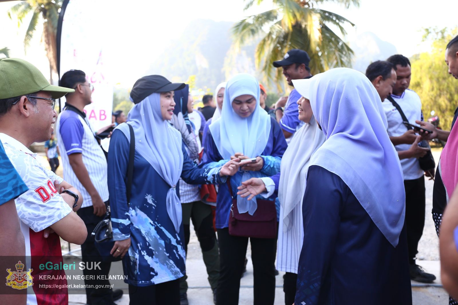 program-pendakian-bukit-chupak---taman-rekreasi-hutan-dalam-bandar,-jajahan-gua-musang-14.jpg