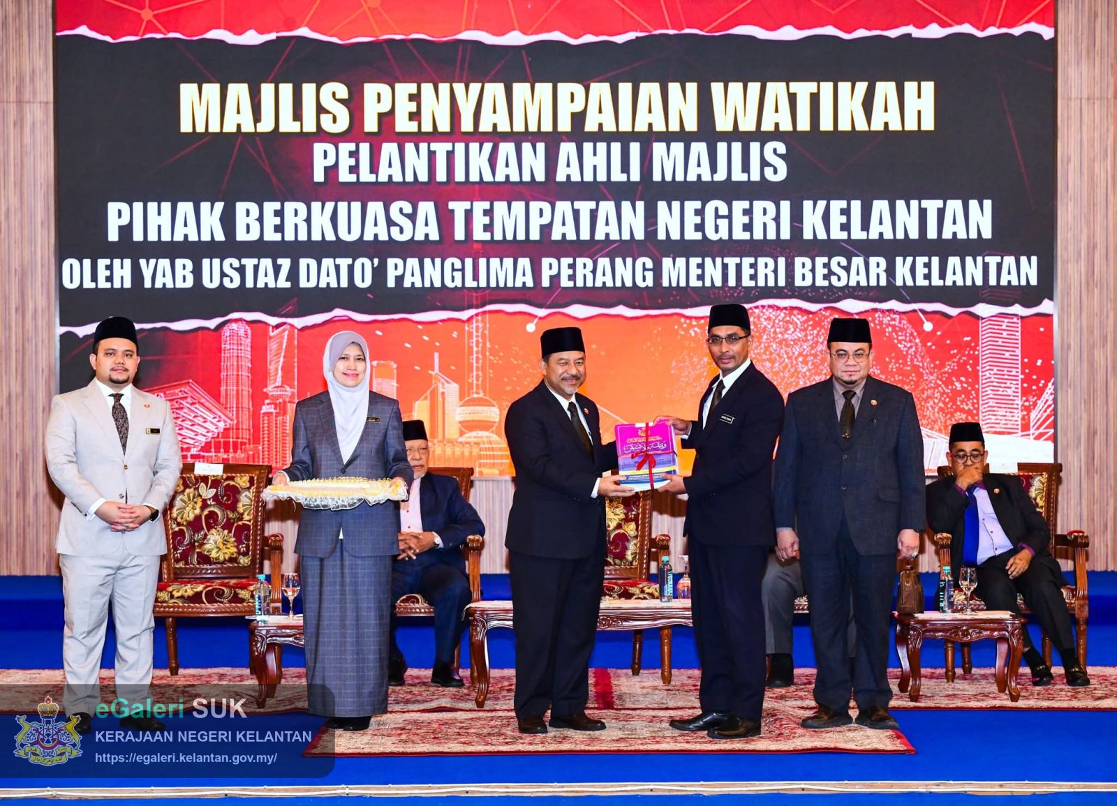majlis-penyampaian-watikah-pelantikan-ahli-majlis-pbt-negeri-kelantan-2026-14.jpg