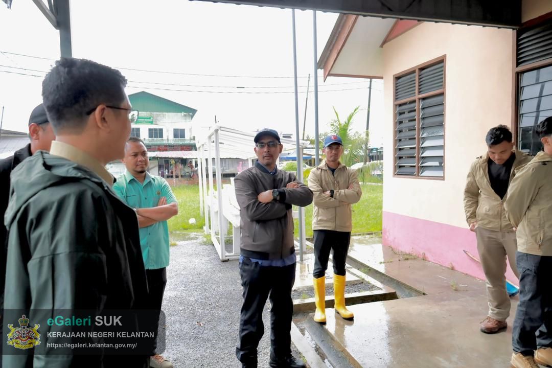 tinjauan-kawasan-banjir-berkaitan-projek-ecrl-di-bukit-abal-19.jpg