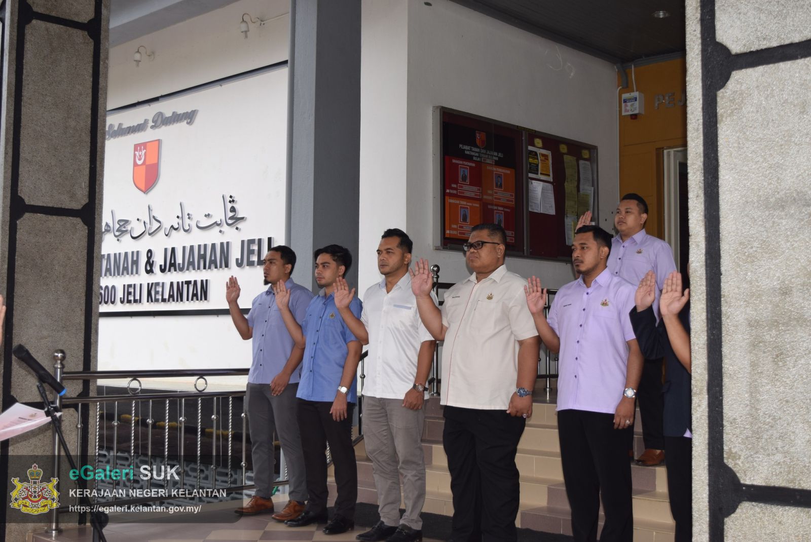 perhimpunan-bulanan-oktober-warga-kerja-pejabat-tanah-dan-jajahan-jeli-2.jpg
