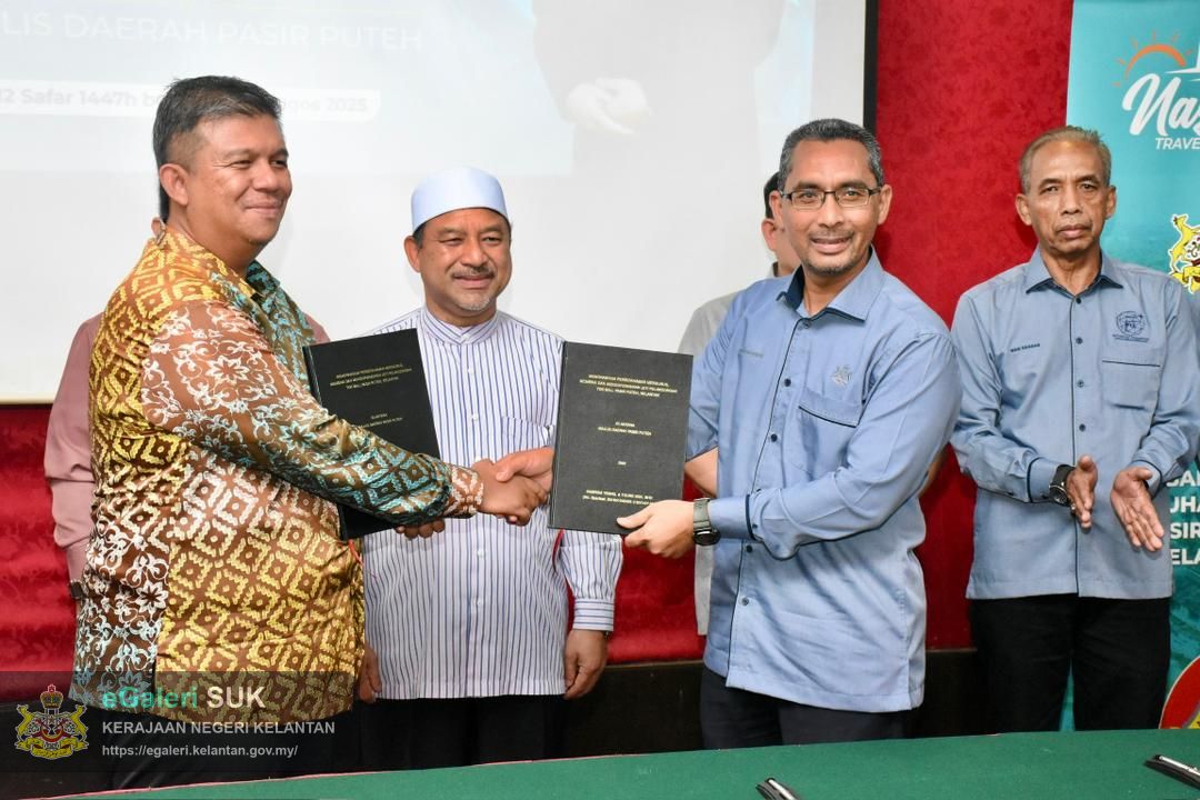 majlis-menandatangani-memorandum-persefahaman-mou-bagi-projek-jeti-pelancongan-tok-bali-pasir-puteh-22.jpg
