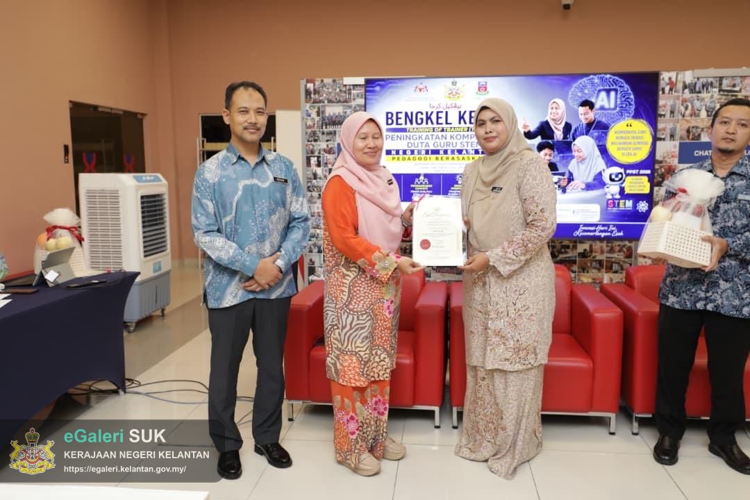bengkel-kerja-training-of-trainer-tot-peningkatan-kompetensi-digital-duta-guru-stem-negeri-kelantan-pedagogi-berasaskan-ai-sempena-program-pembangunan-sains-dan-teknologi-ppst-tahun-2026-29.jpg
