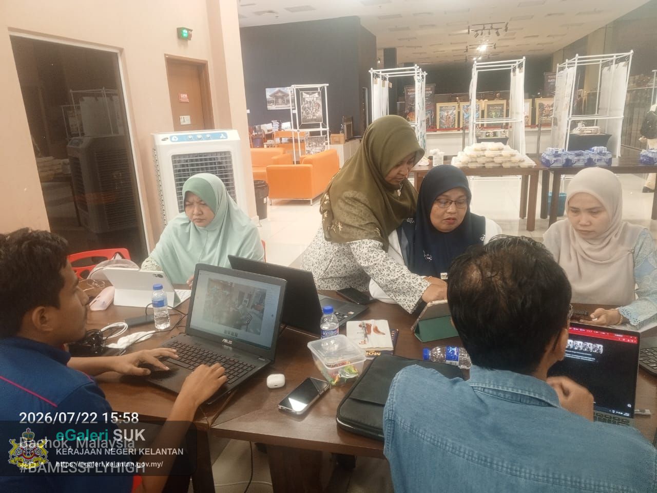 bengkel-kerja-training-of-trainer-tot-peningkatan-kompetensi-digital-duta-guru-stem-negeri-kelantan-pedagogi-berasaskan-ai-sempena-program-pembangunan-sains-dan-teknologi-ppst-tahun-2026-4.jpg