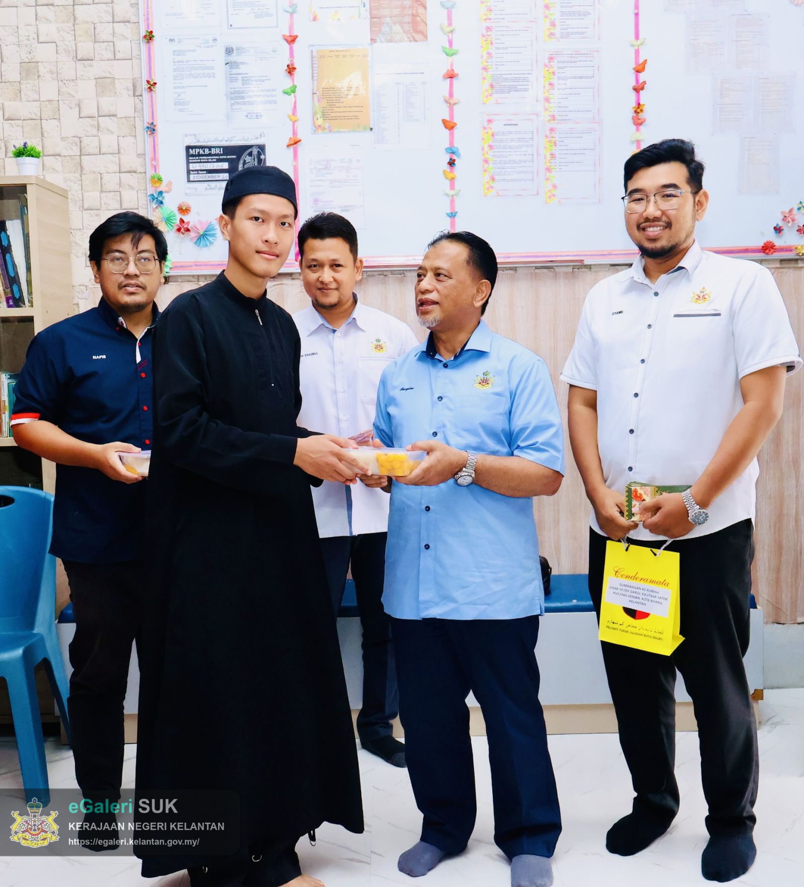 berkongsi-rezeki-menyemai-kasih-bersama-anakanak-yatim-darul-kautsar-kubang-kerian-18.jpg