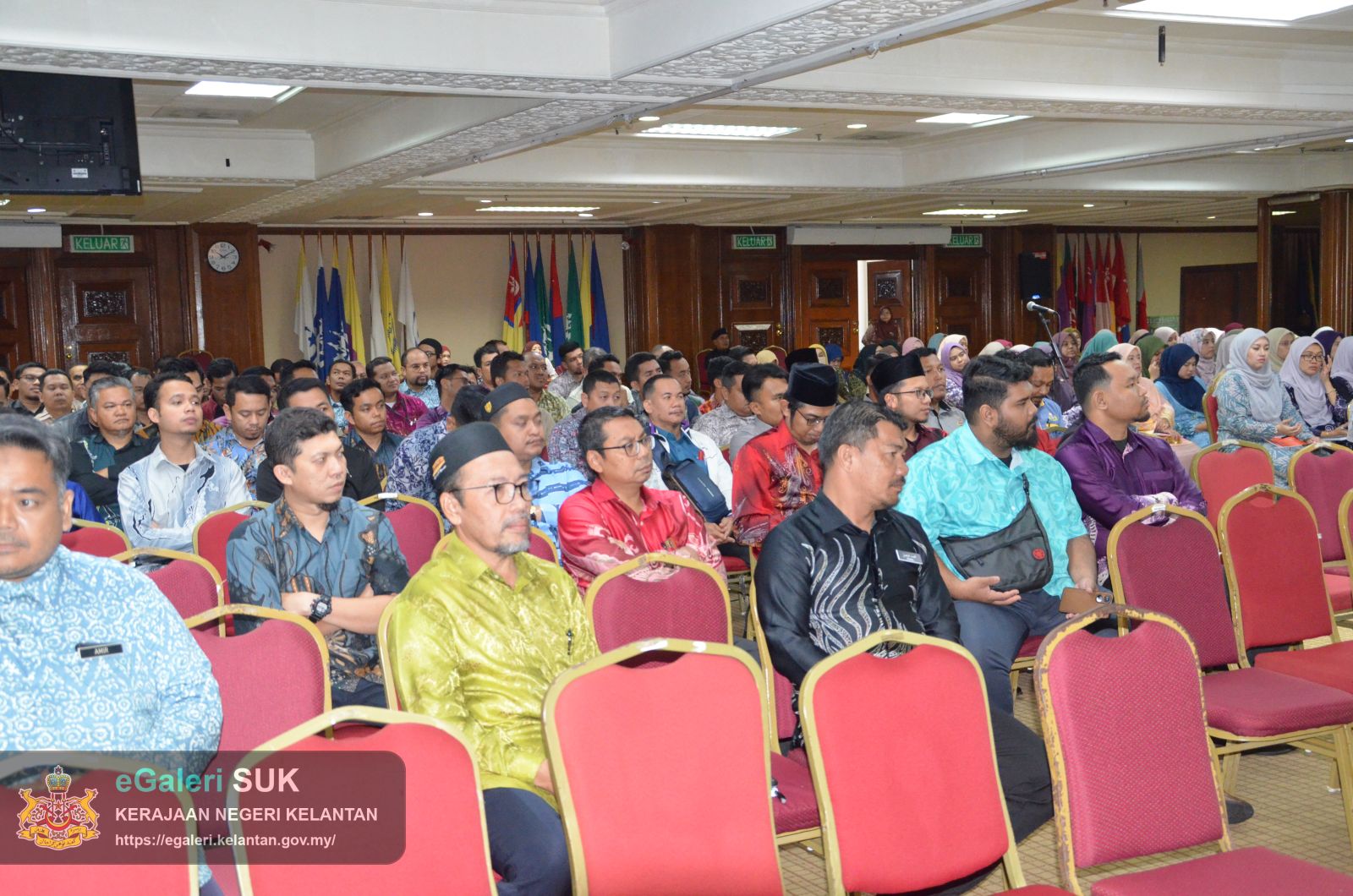 program-bicara-integriti--bekerja-untuk-gaji-atau-pahala-3.JPG