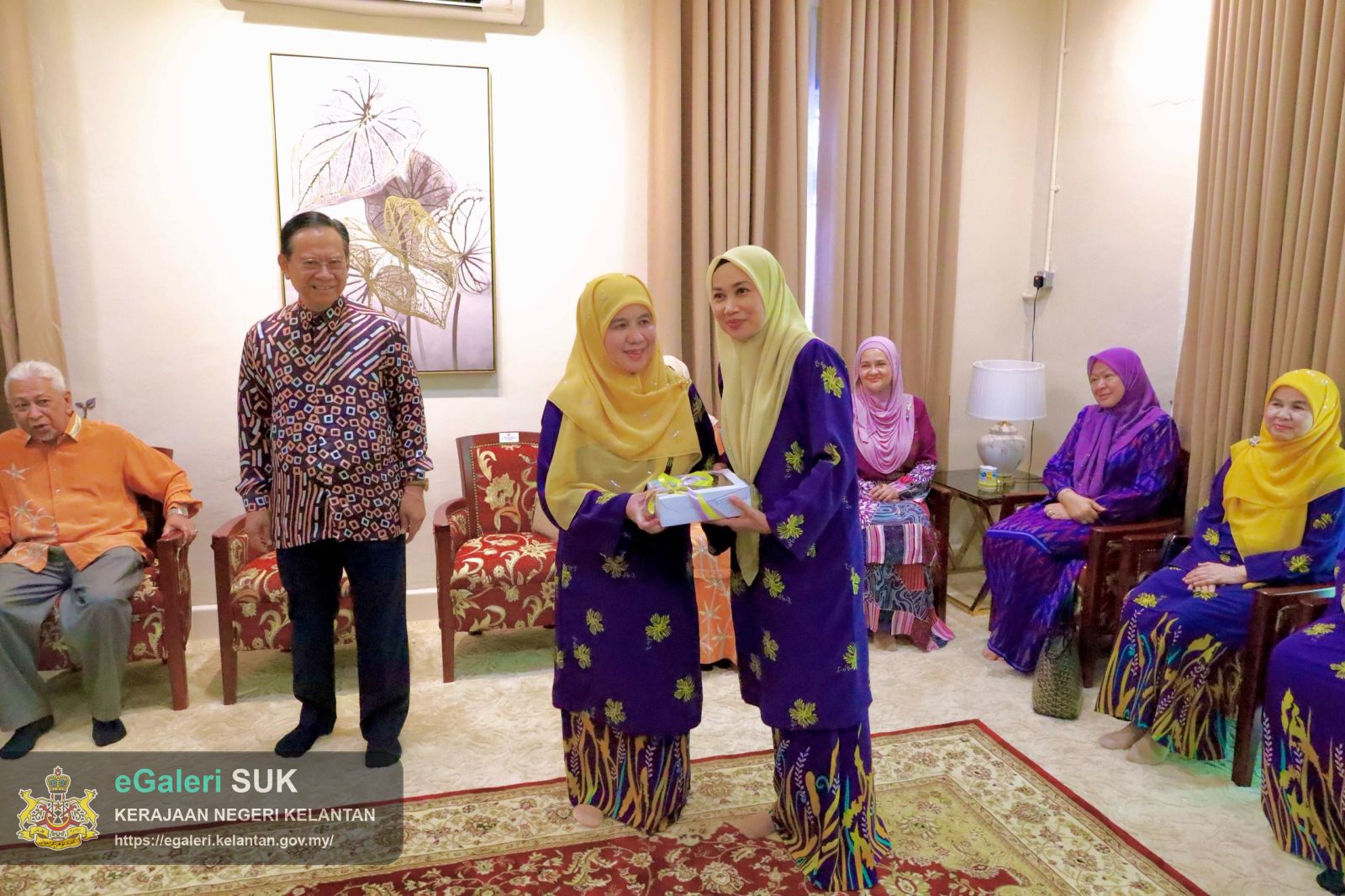majlis-penyerahan-bantuan-ramadhan-untuk-keluarga-miskin-oleh-majlis-orangorang-besar-diraja-kelantan-mob-di-jajahan-pasir-puteh-11.jpeg