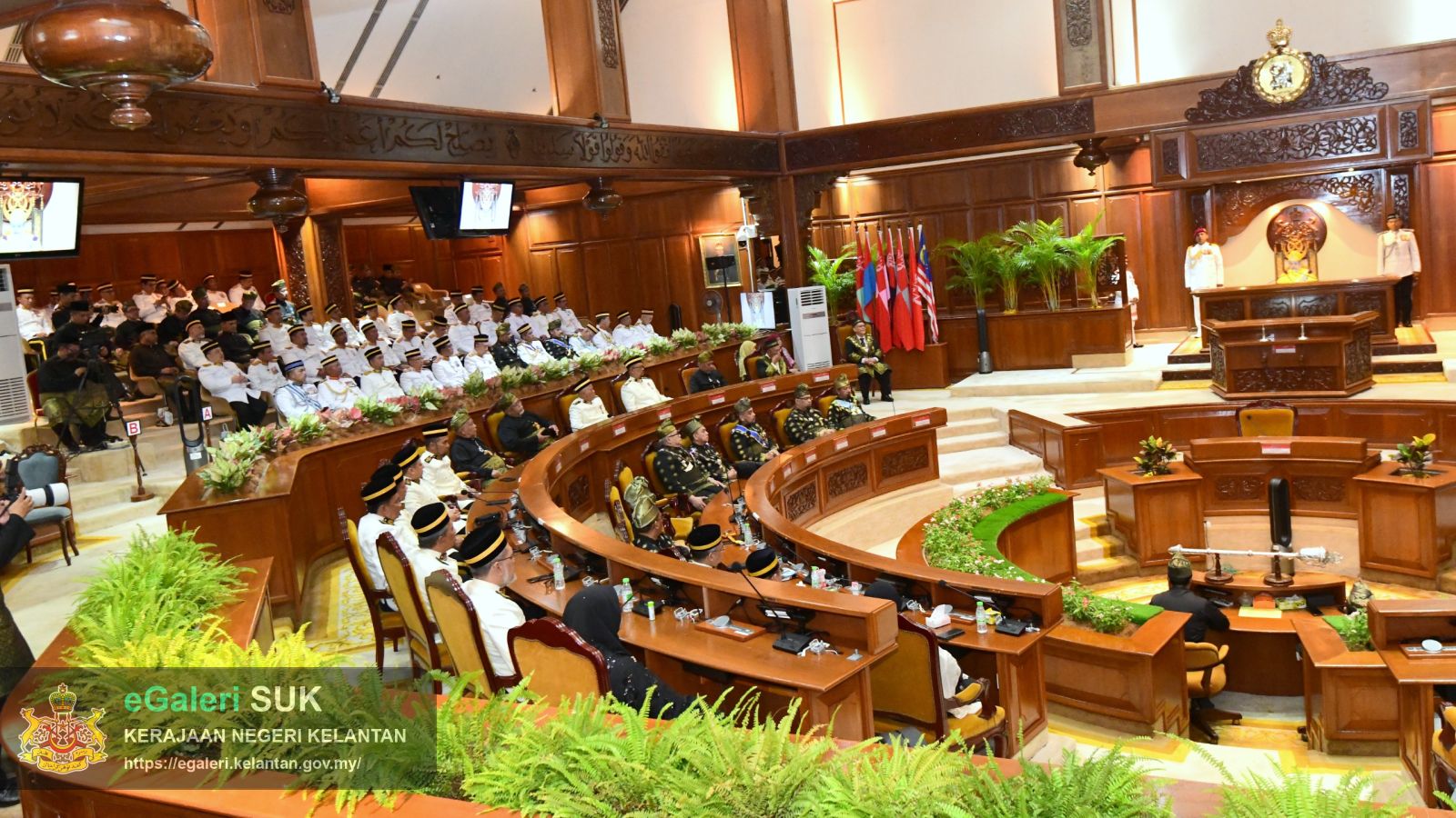 istiadat-pembukaan-penggal-keempat-dewan-negeri-kelantan-yang-ke15-tahun-2026-22.jpeg
