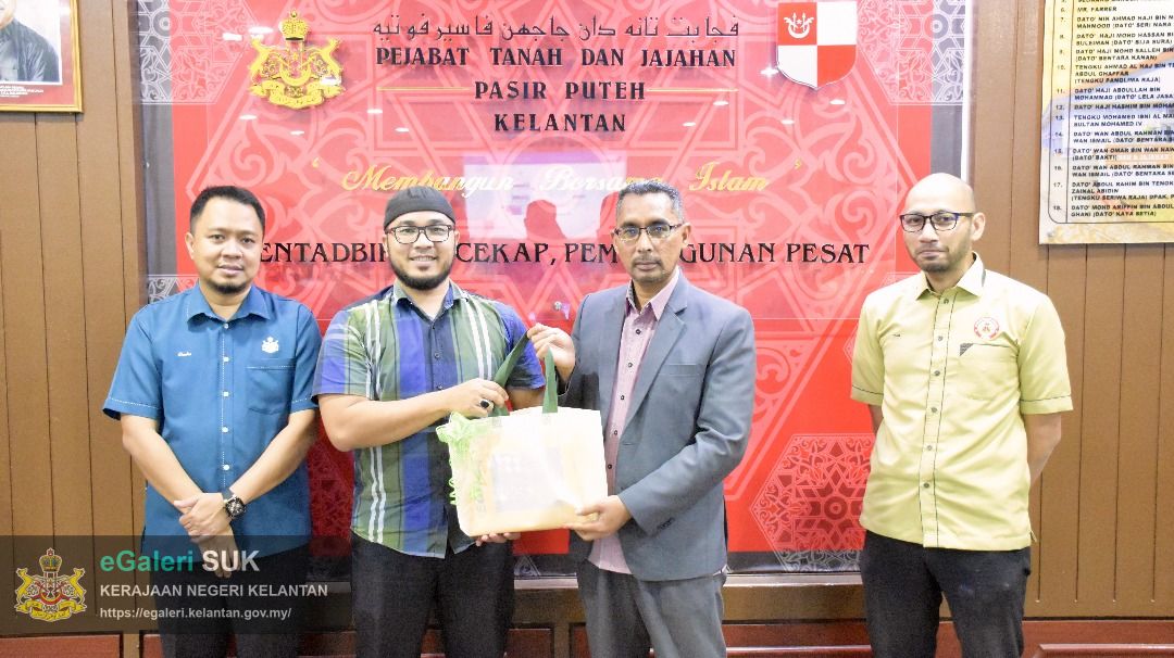 majlis-sekalung-budi-sejambak-kasih-18.jpg