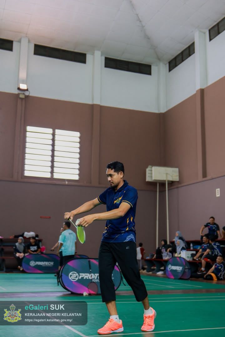 kejohanan-badminton-kompleks-kota-darulnaim-3.jpeg