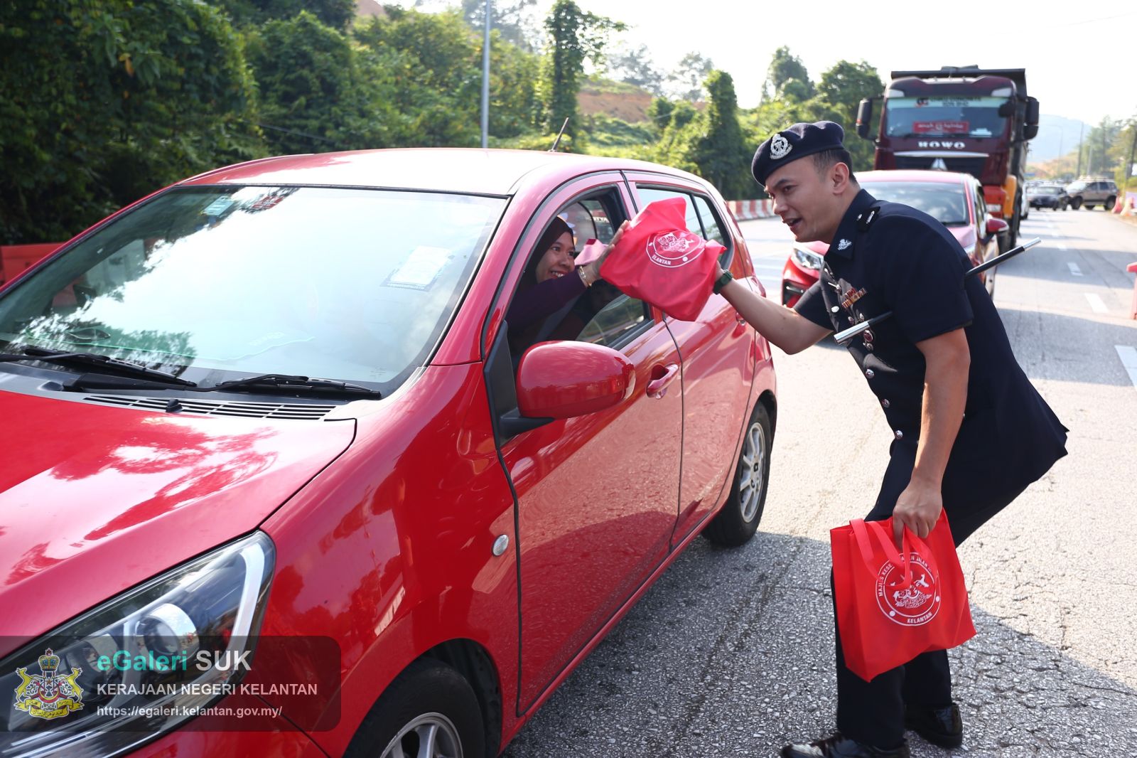 kempen-keselamatan-jalan-raya-sempena-musim-perayaan-aidilfitri-tahun-1447h-2026m-bersama-mkjr-negeri-kelantan-37.jpeg