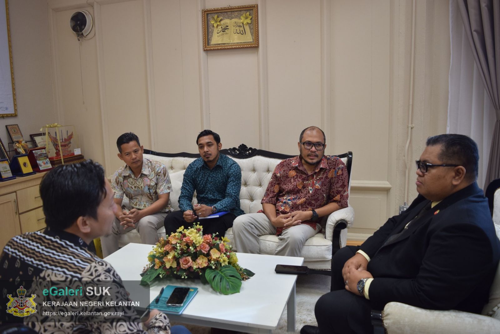 kunjungan-hormat-jabatan-kerja-raya-jkr-jajahan-jeli-ke-pejabat-tanah-dan-jajahan-jeli-3.jpg