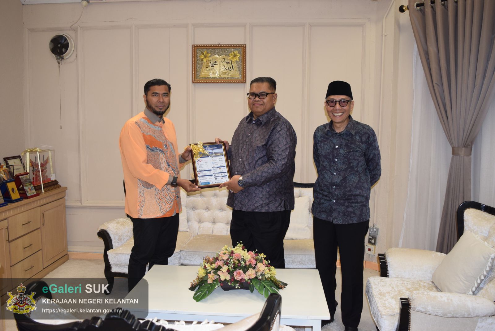 kunjungan-hormat-pengarah-jabatan-perangkaan-malaysia-negeri-kelantan-ke-pejabat-tanah-dan-jajahan-jeli-3.JPG