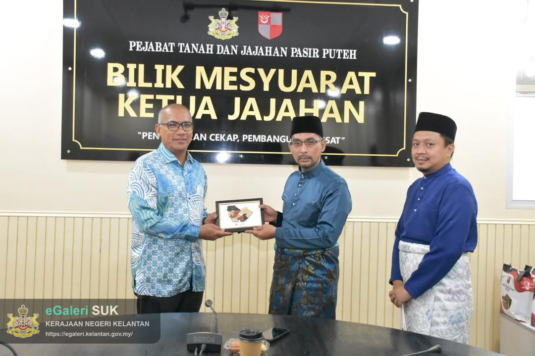 kunjungan-hormat-pengarah-lhdn-negeri-kelantan-kepada-ketua-jajahan-pasir-puteh-22.jpeg