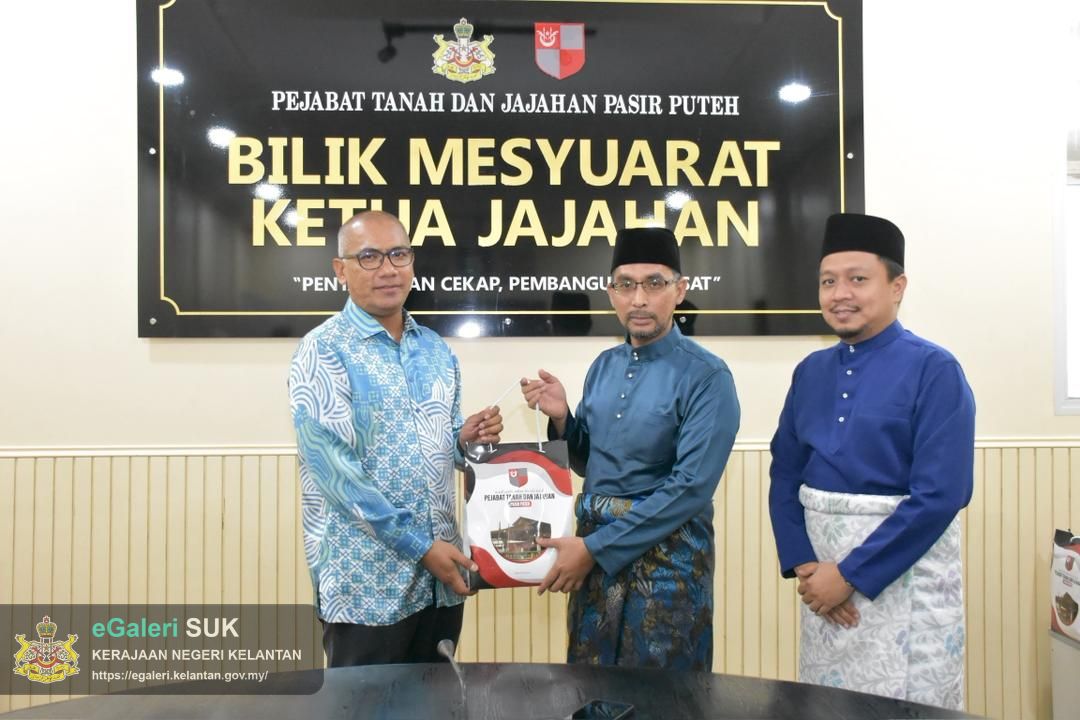 kunjungan-hormat-pengarah-lhdn-negeri-kelantan-kepada-ketua-jajahan-pasir-puteh-23.jpeg