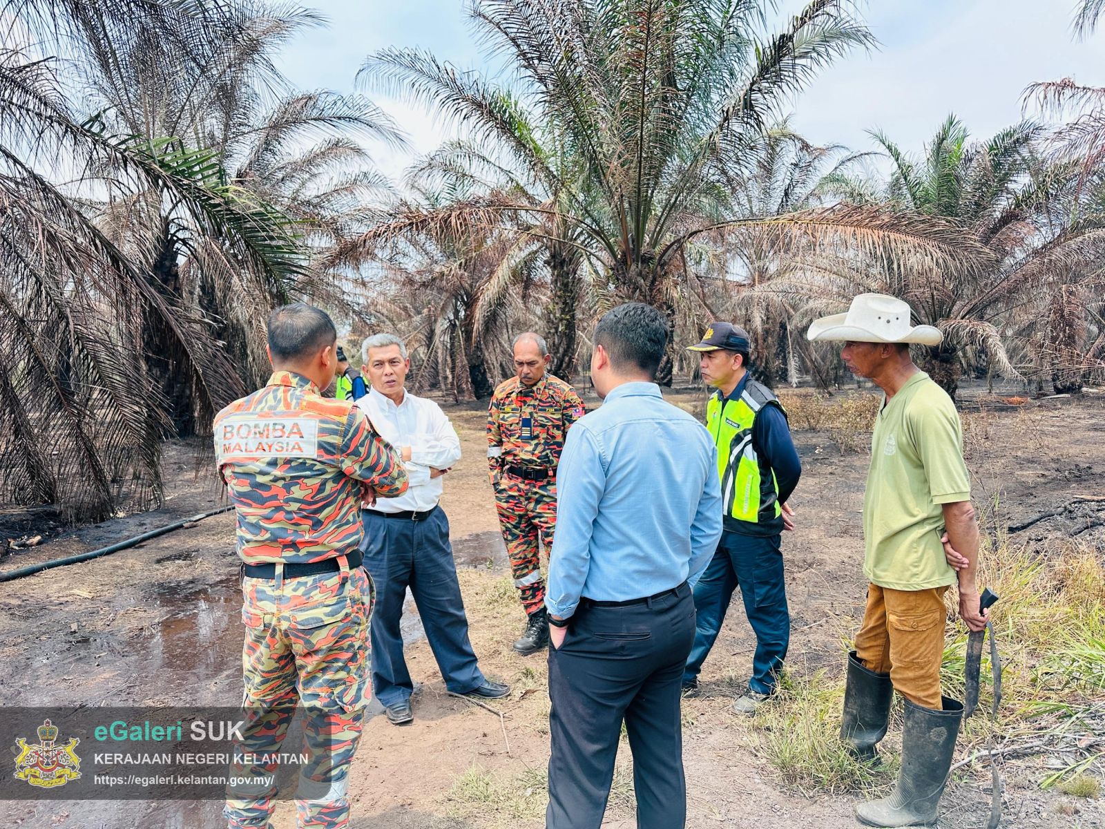 lawatan-kerja-ke-tempat-pembakaran-tanah-gambut-di-kawasan-beris-lalang-bachok-8.jpeg