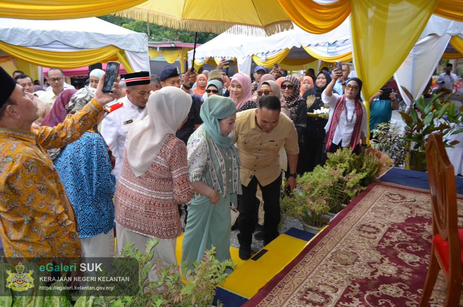 lawatan-muhibbah-delegasi-sarawak-ke-jajahan-kuala-krai-15.JPG